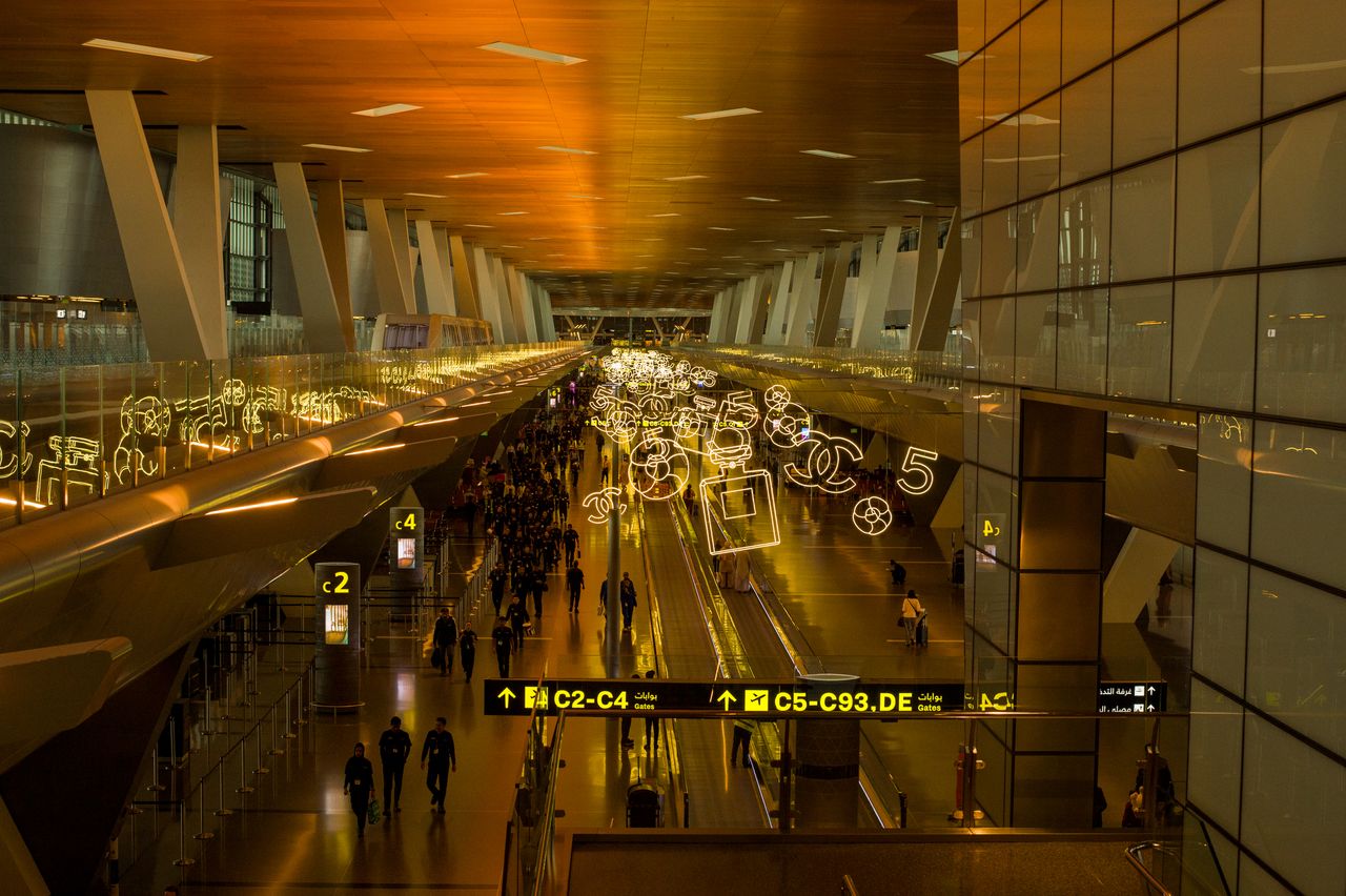 Terminal de l’aéroport de Dubaï DXB, se connecter à l’arrivée