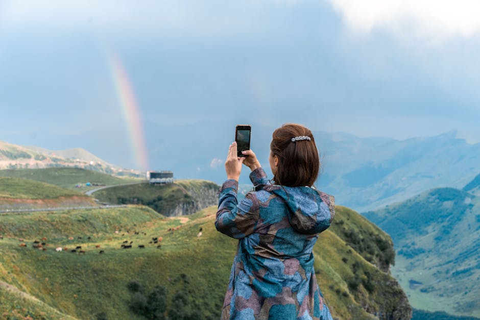 Smartphone dans le Caucase géorgien — activation eSIM et altitude