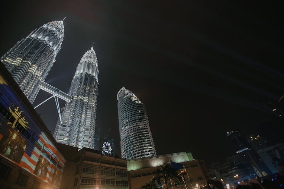 Petronas Twin Towers Kuala Lumpur Malaisie — acheter une eSIM avant le départ